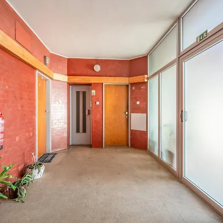 Daire Guestready - Artsy Delight Near Parque Nacoes *