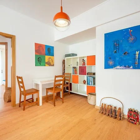 아파트 Guestready - Artsy Delight Near Parque Nacoes